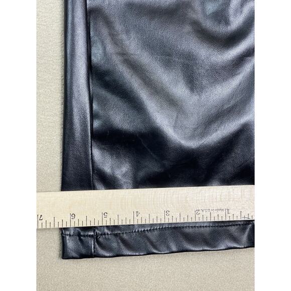 TRIPP NYC Pants Womens 3 Black Faux Leather Straight Leg Embroidered Back Pocket - Picture 8 of 14